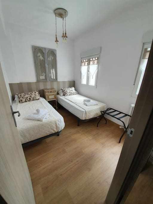 Oak Palace Oakplacescom León Buitenkant foto